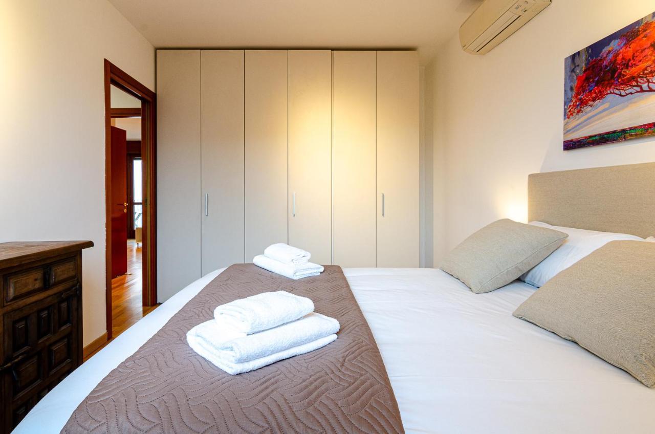 Park View Apartment - Milano Navigli Eksteriør bilde